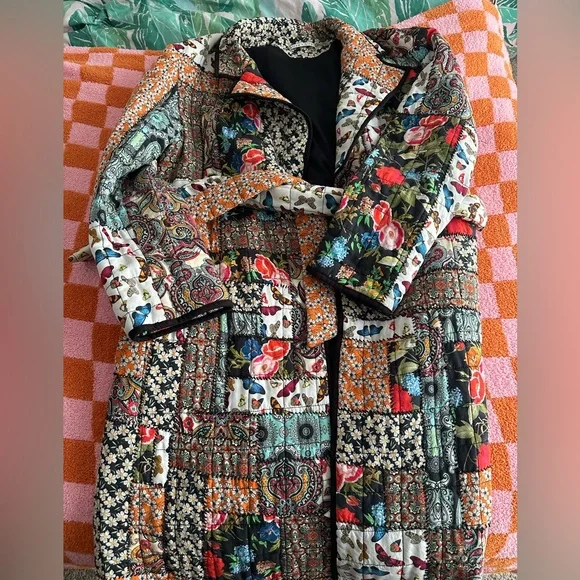 Alice and Olivia Moya Quilted Coat - Picture 2 of 6